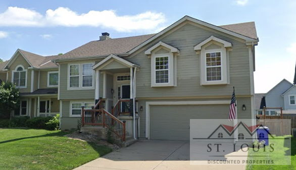⭐ 1034 N Clinton St, Olathe, KS 66061