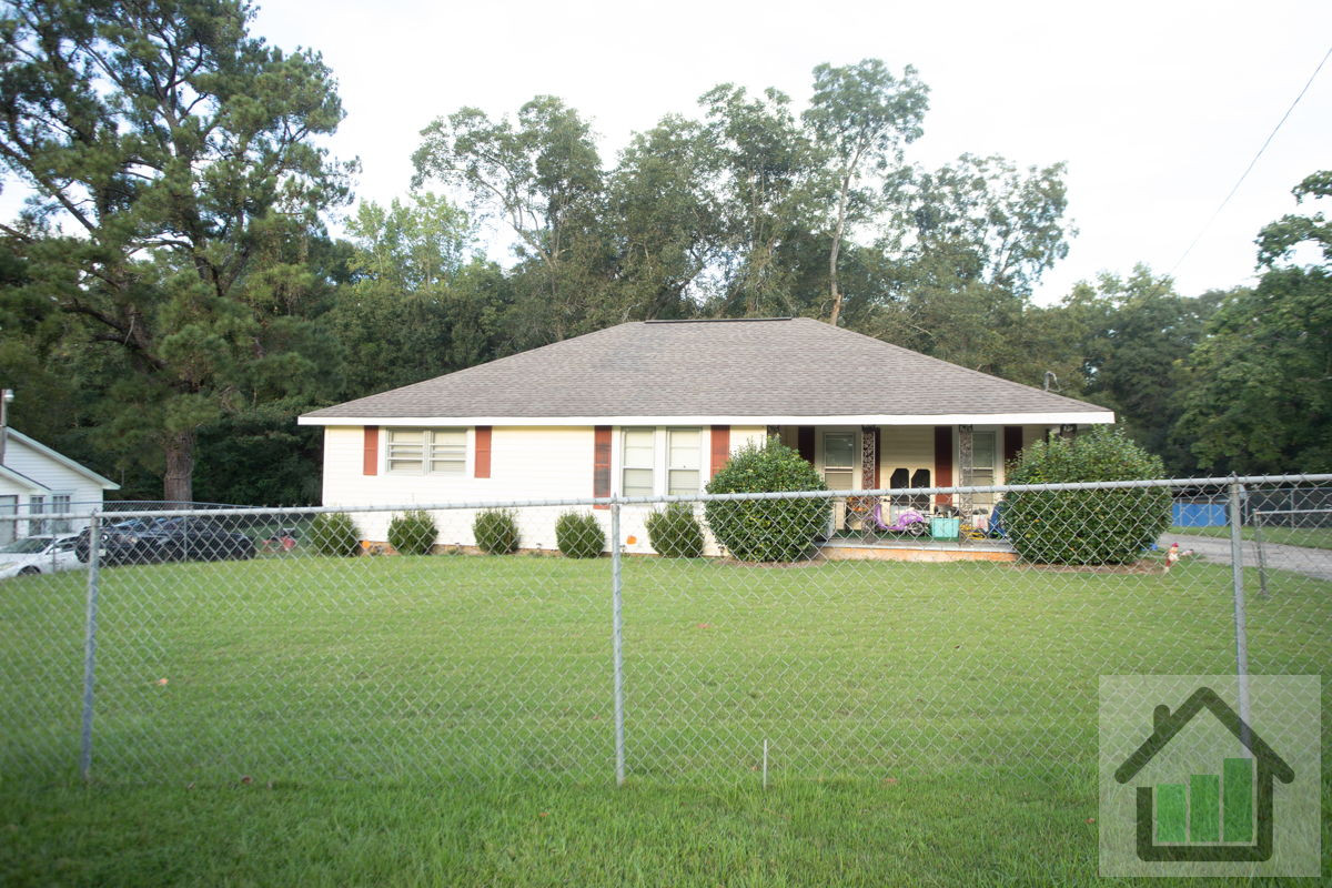 🏡 2 Bed SubTo Home in Valley, AL – Updates & Strong Market Potential!