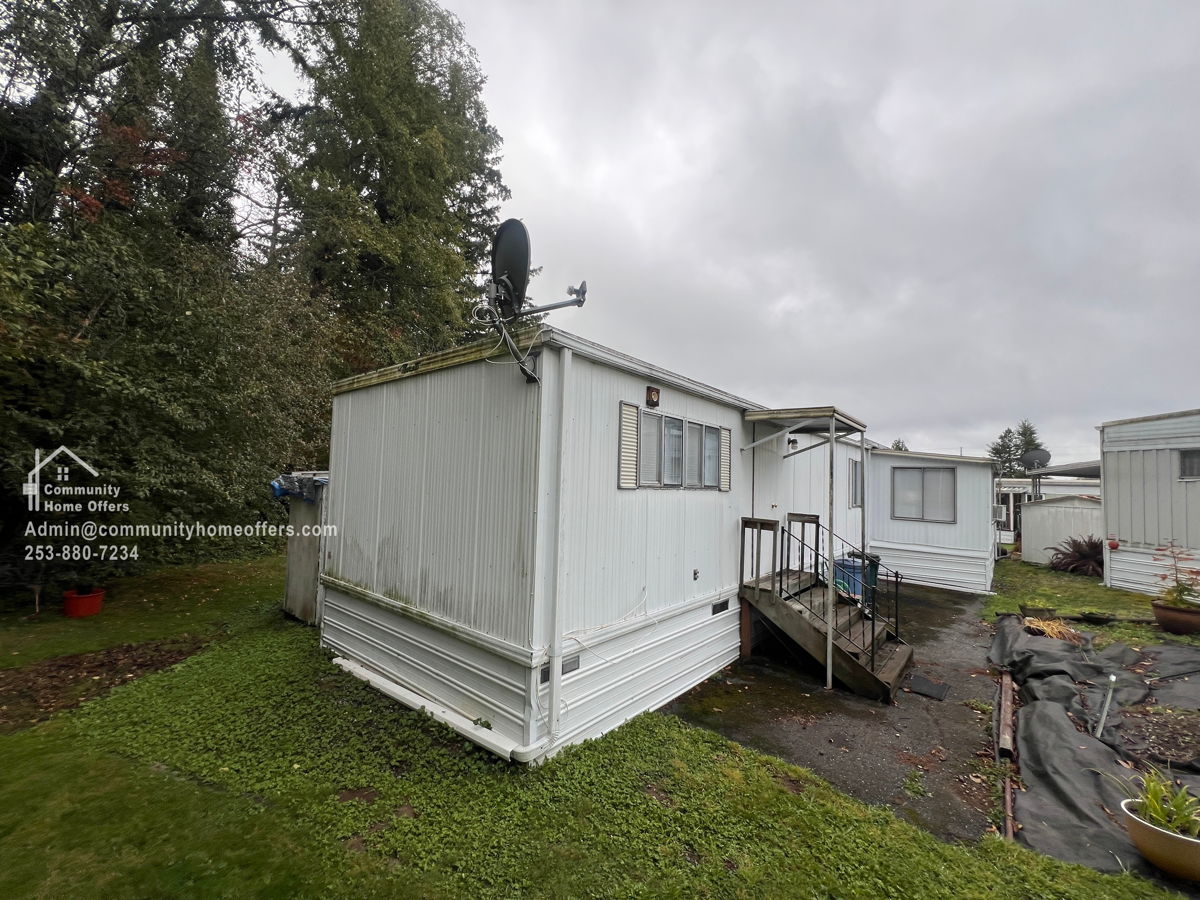 Mobile Home Off-Market in Everett! 🏡