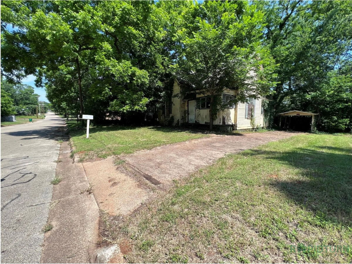 FIX & FLIP, RENTAL or TEAR DOWN OPPORTUNITY💥– Palestine, TX📍