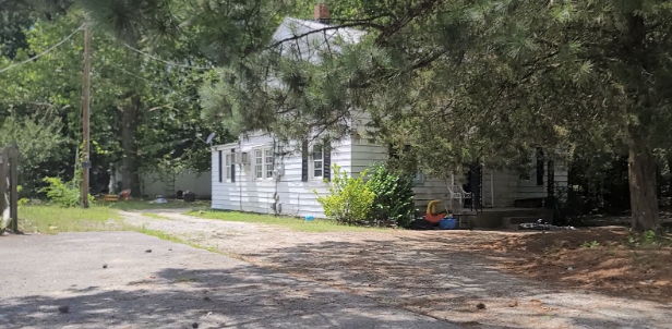 🔥  SFH OFF-MARKET in Courtland, VA – Investor Special! 🏡💰