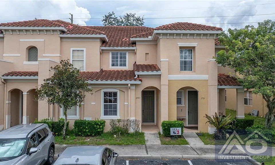 3 bed/ 3 baths in Kissimmee 225k worth 300k!