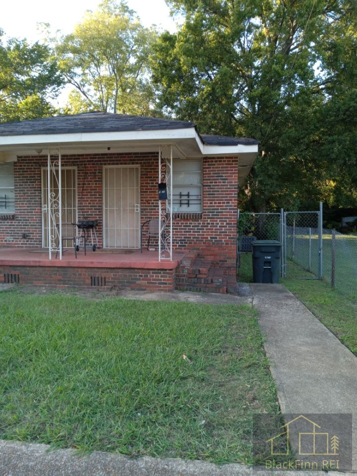🏠Multi- Family Investor Special located in Birmingham, AL 🏠