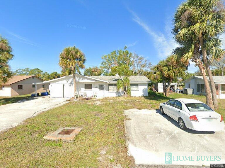 Untouched 3 Bed 2 Bath in Venice FL