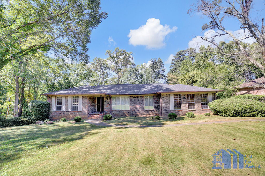 (Birmingham, AL) 💥 4/2 SFH💥 $180k Spread! 💥 Fix-Flip💥
