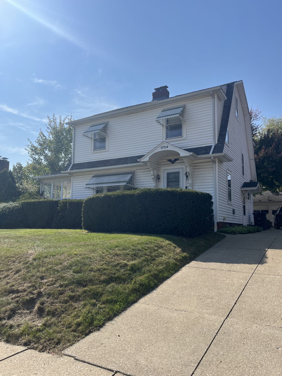 🏠⚒️Flip Opportunity Near Firestone Park🏠⚒️ - Akron, OH 44301 - Open Pics!