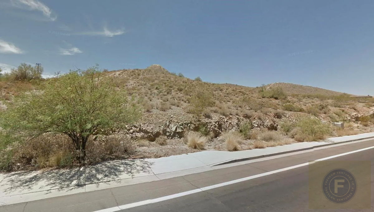 GREAT FIX AND FLIP OR BUY AND HOLD IN PHOENIX AZ 85032 LAND WITH PLANS