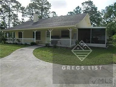 GREGSLISTDEALSCOM - 941-263-2647- 153rd Road - $485k
