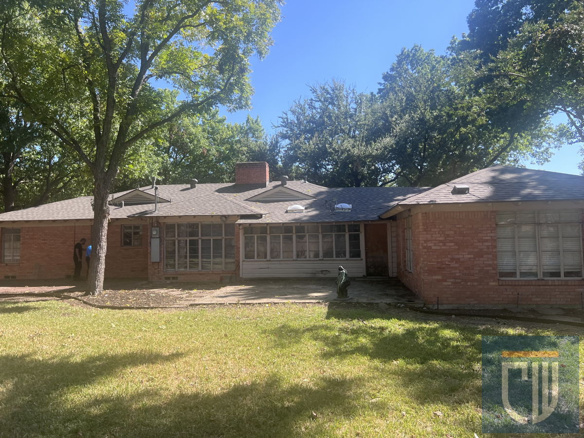 💎Dallas Gem: 3/2 Fix Flip SFH, Big Spread Buy $550K ARV $775K - Rent $3100