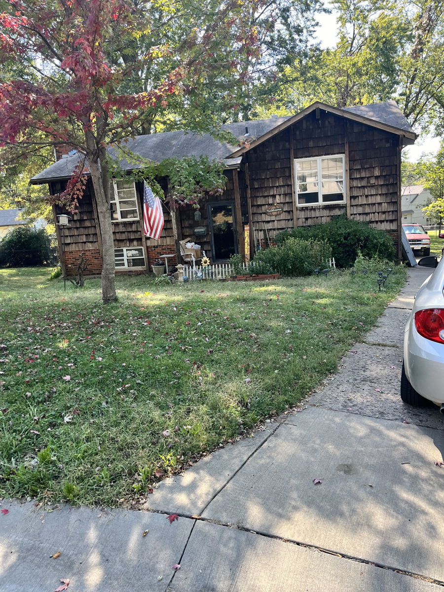 (Grandview, MO) 3/1.5 1920 Sq. Ft. SFH 🏡 INVESTOR SPECIAL 📈