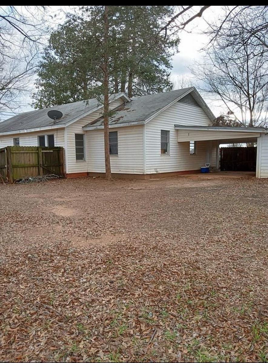 🏡 FOR SALE:  ✨ Incredible opportunity to own a piece of history! ✨Crockett, TX 75835 🏡