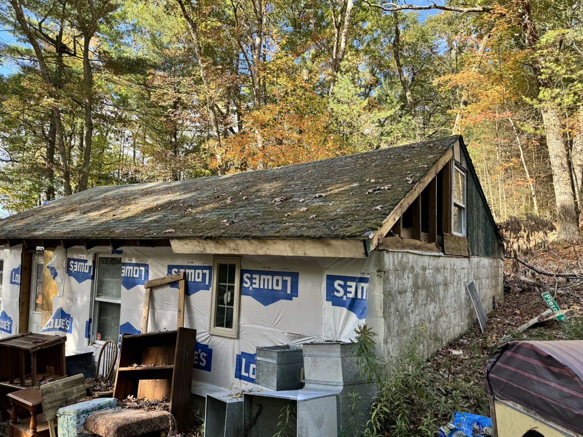 3 LOTS, 1 Structure, Pre-existing Water and Electricity in West Brookfield, MA