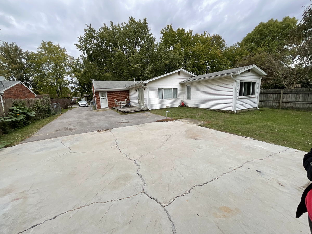 Excellent Flip on Endeavor - Louisville, KY, 40219