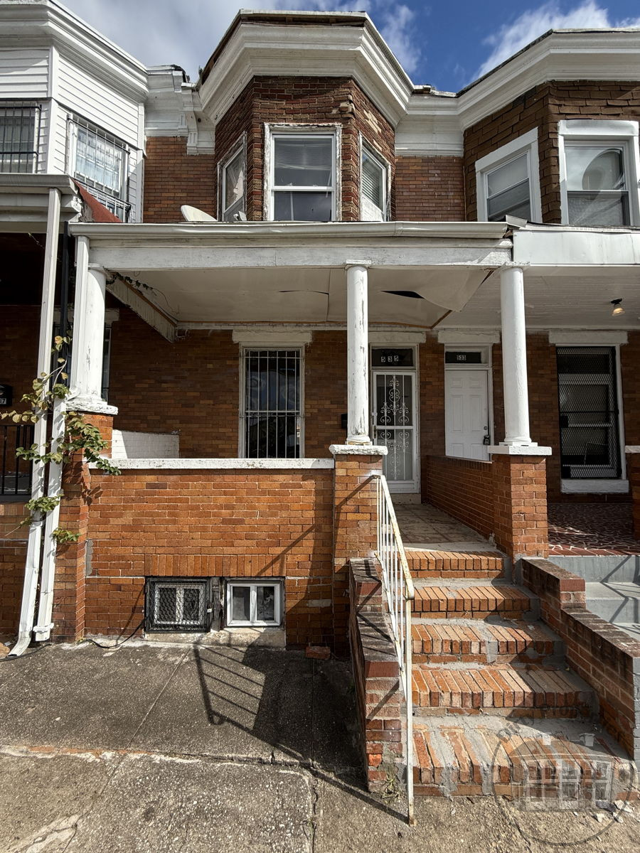 🌟 Potential 3BD/1BA Rowhome with Basement – Fix & Flip in Edmondson, Baltimore – ARV $175k, $70k Reno!