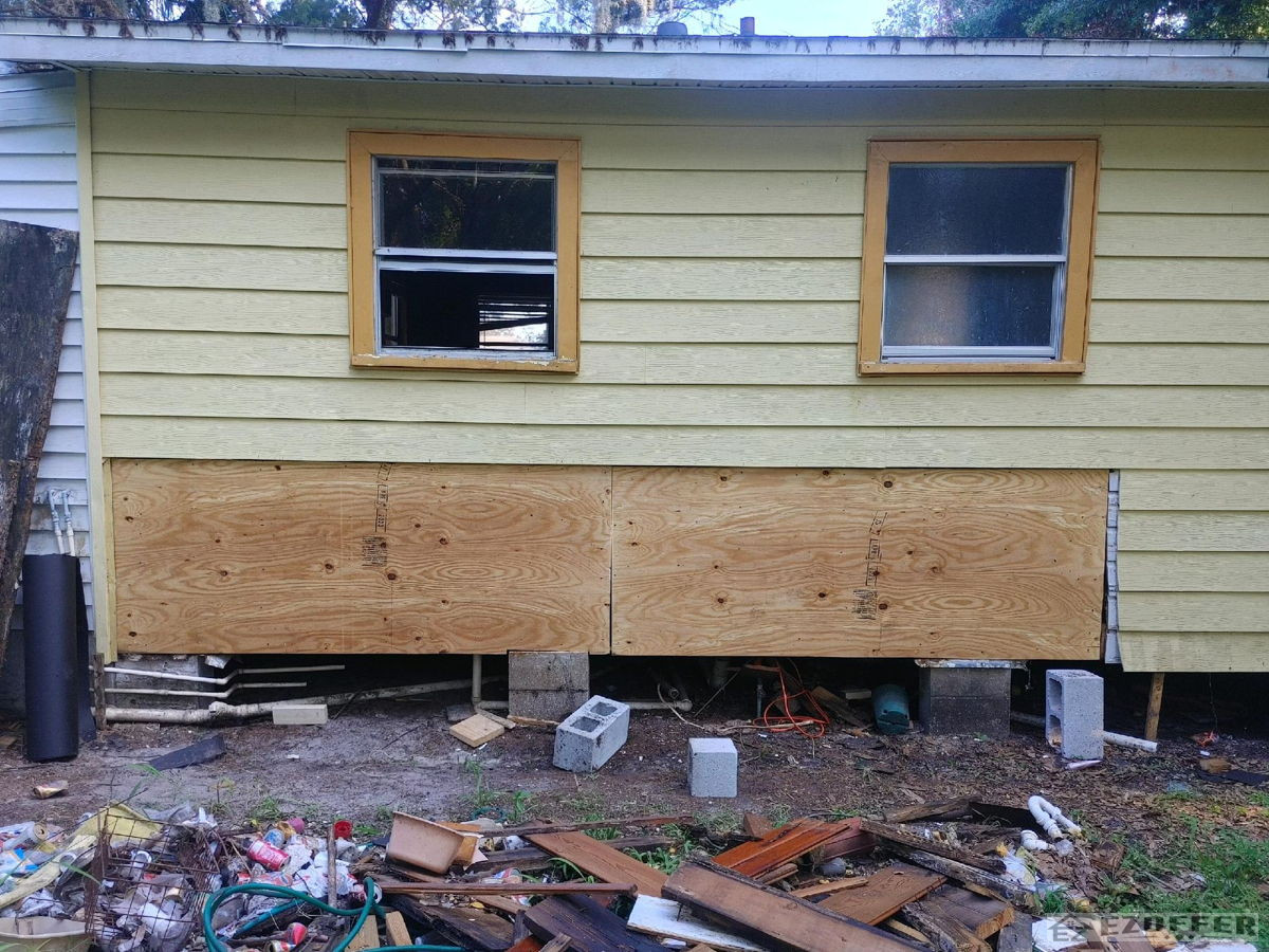 (Rockledge FL) Vacant Fixer-Upper: 🏡 ONLY $75K!! Renovate for a Great ROI