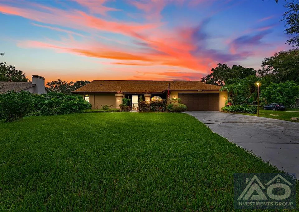 4 bed/ 2 baths in Seffner 369k worth 475k!