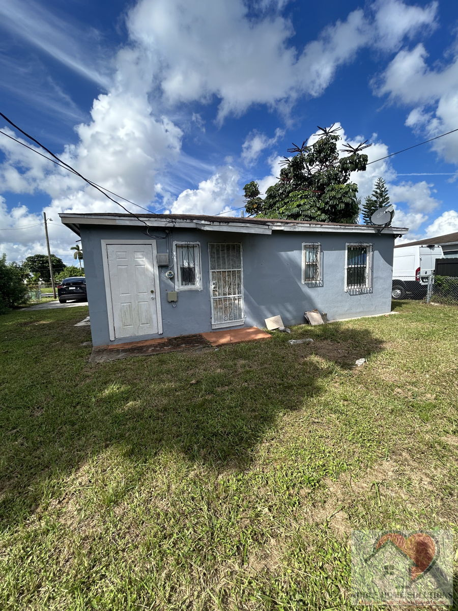 🏡Unlock Potential: Must-See Miami Gardens Investment! 🏡