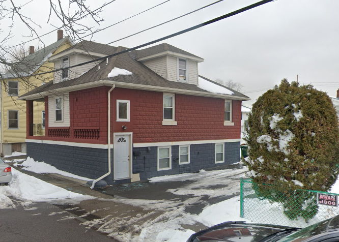** MEDFORD, MA  (2-FAMILY)  ** DUPLEX ** DISIRABLE LOCATION ** DOUBLE-LOT ** DEVELOPERS, INVESTOS, FIX N' FLIP **