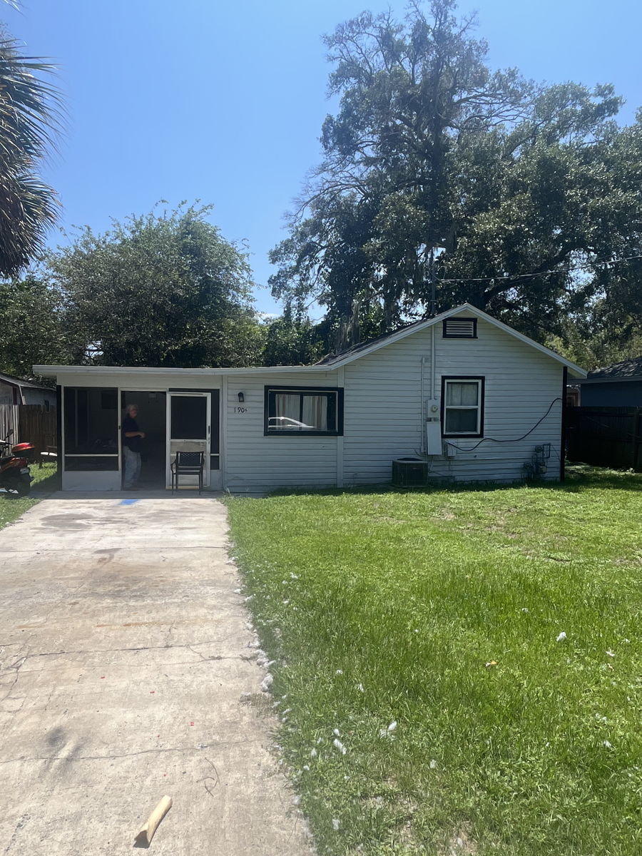 PREMIUM 🏡 2/1 in New Smyrna Beach, FL 32168 – Unmatched Value! 💎