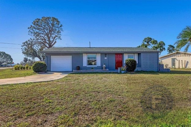 GREAT FIX AND FLIP OR BUY AND HOLD IN PORT CHARLOTTE FL 33952