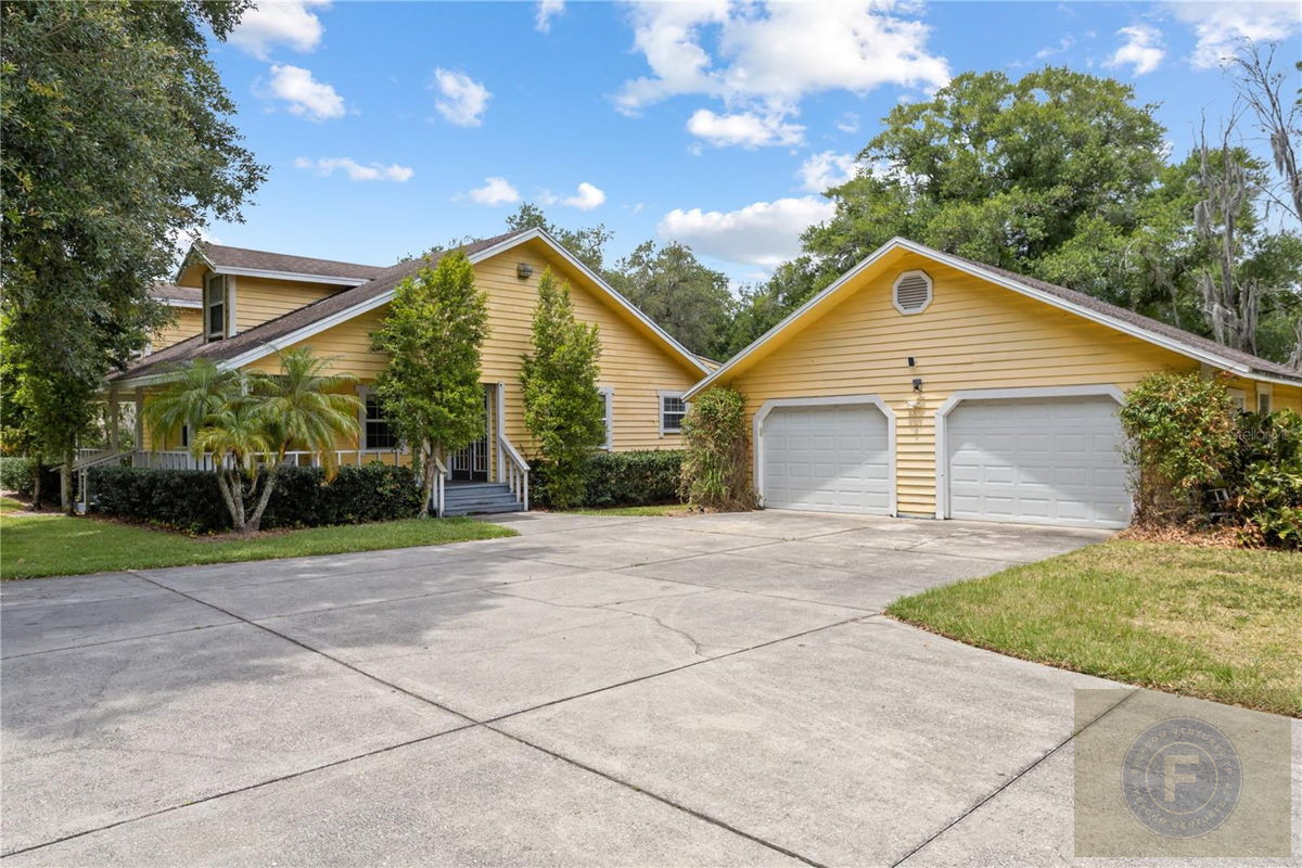 GREAT FIX AND FLIP OR BUY AND HOLD IN PLANT CITY FL 33566