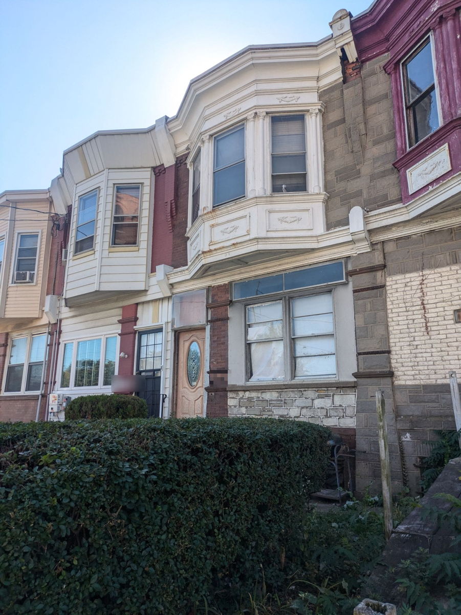 Allegheny West Section, Interior Row, Philadelphia PA 19132 (NOT IN MLS)