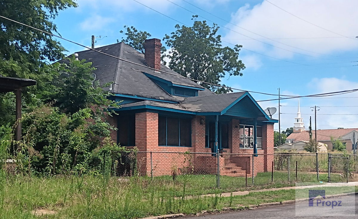 Birmingham (35218), AL 🏡GREAT DEAL 🏠 3 Bed 1 Bath Flip or Hold at $57K!💰