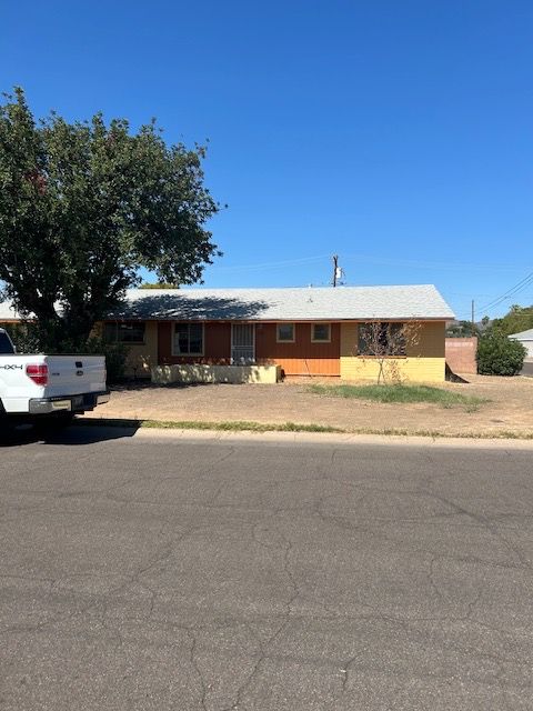 Phoenix Home 1702 W Morten Ave, Phoenix, AZ 85021