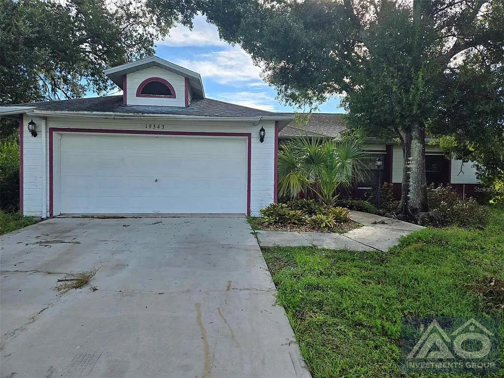 2 bed/ 2 baths in Port Charlotte 224k worth 360k!