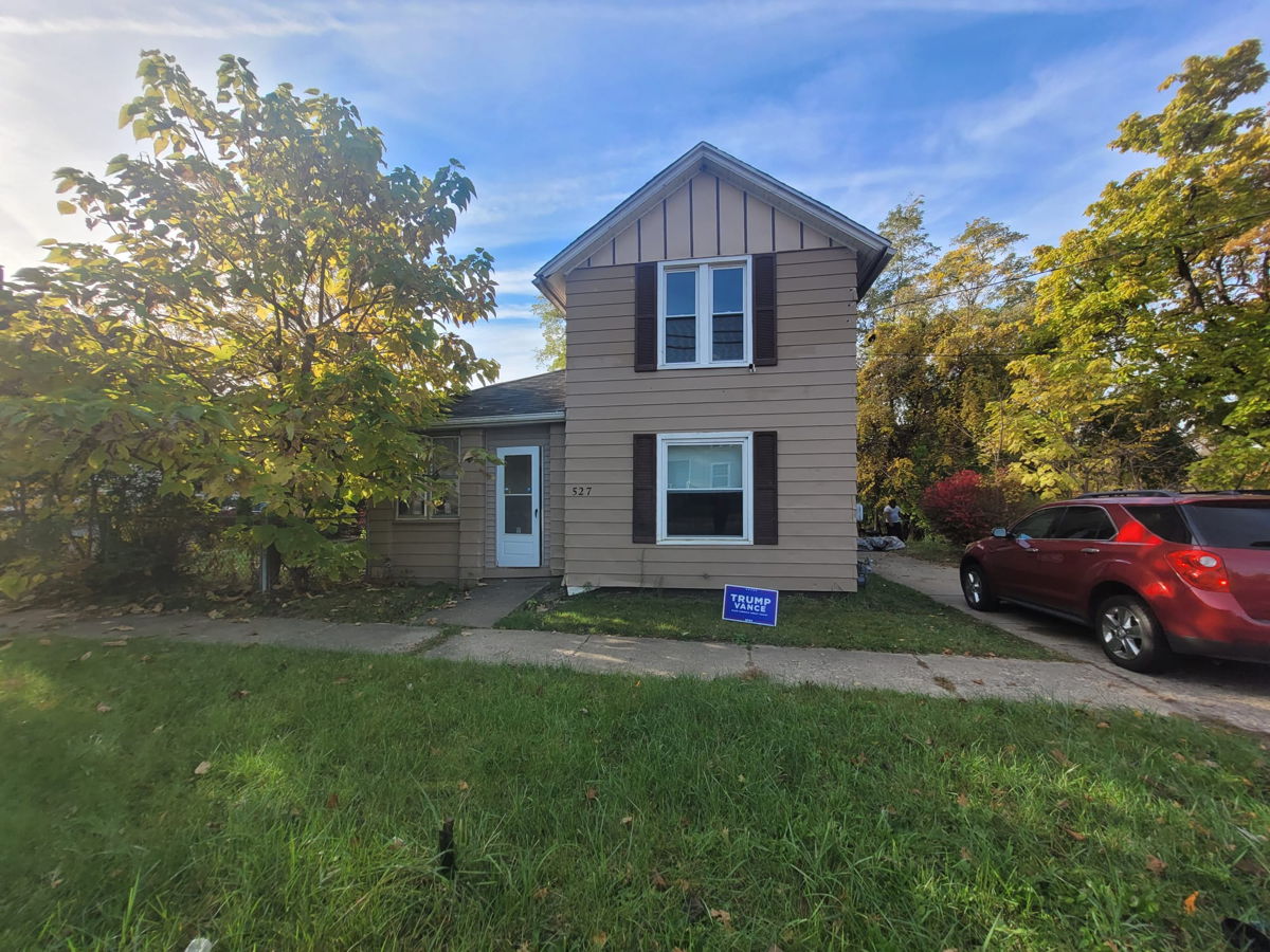 🏚️ Investor Special in Battle Creek | Good Spread! | Transform This Property 🔧