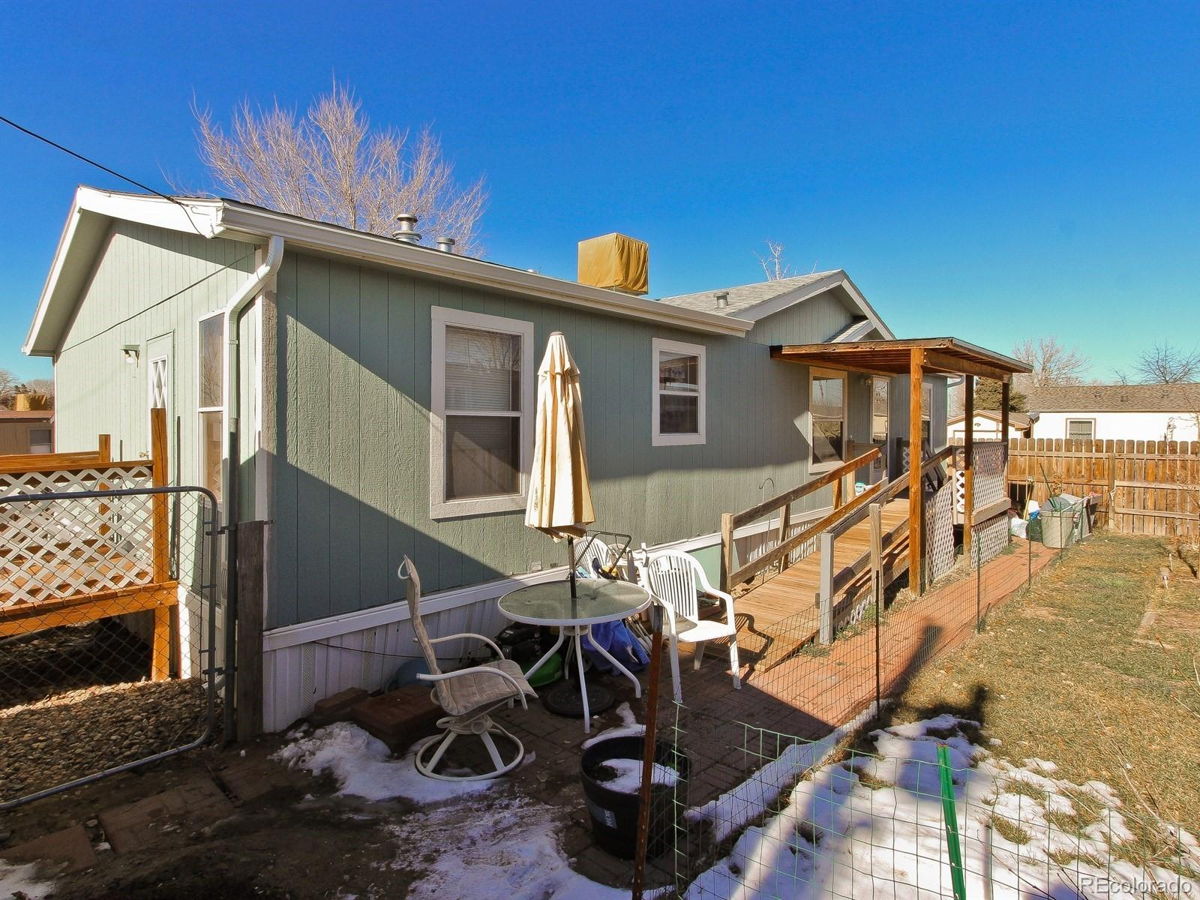 (Denver Metro) 🚨Huge Upside🚨 3/2 LOT OWNED + Easy Reno + Awesome Investment Opportunity