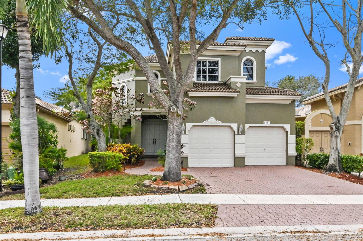 Beautiful 4-Bed, 2.5-Bath Home in Coral Springs, FL 33076 – 2,557 SQFT
