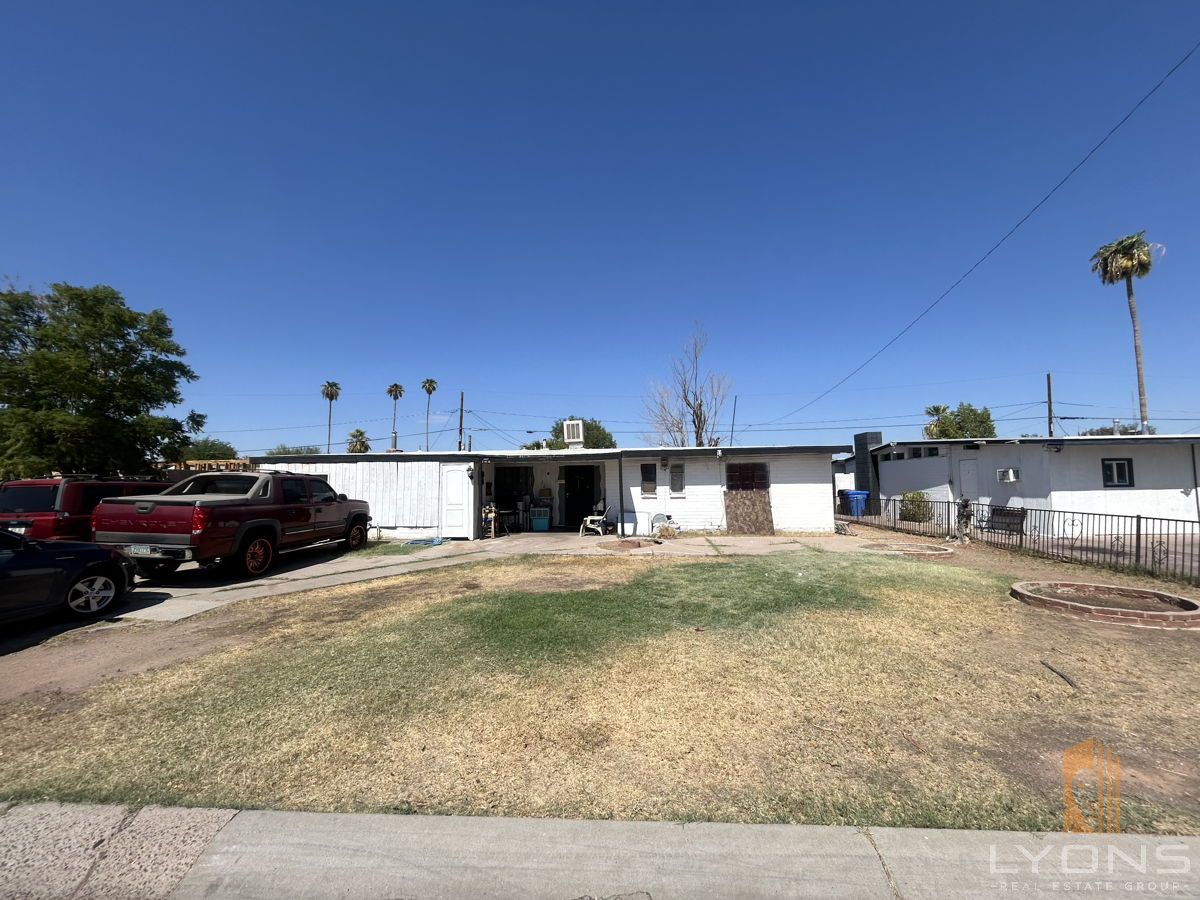📍(Phoenix, AZ 85008) 🔥 Fix & Flip Opportunity in 85008 Under 300k🏚️