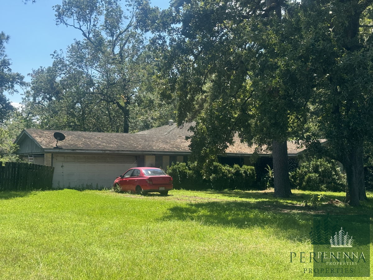 Kingwood/Humble, TX 77339 - 🏠 GREAT FLIP OR LAND FOR NEW BUILD- PERFECT AREA FOR BOTH!