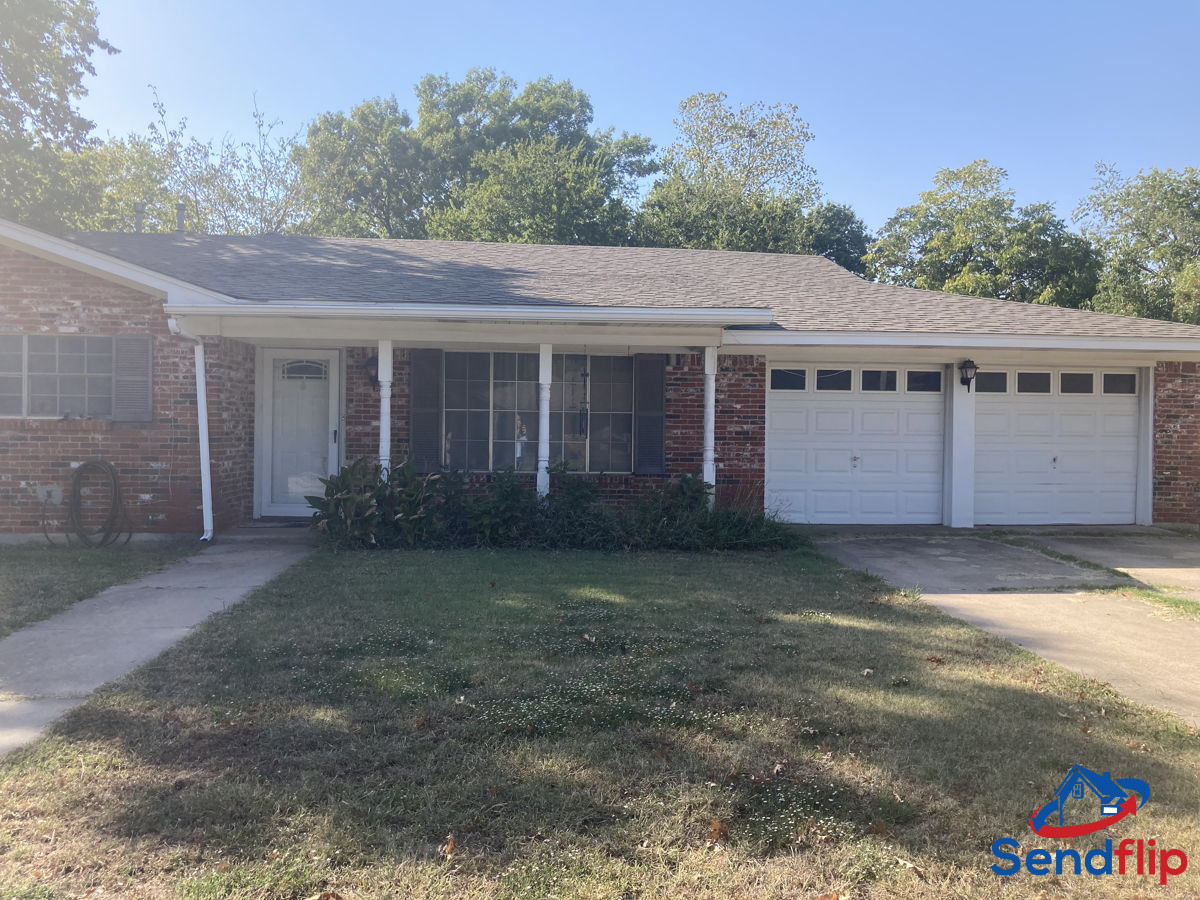 OFF MARKET DENTON | 3/2/2 | Clear 2 Close | Vacant