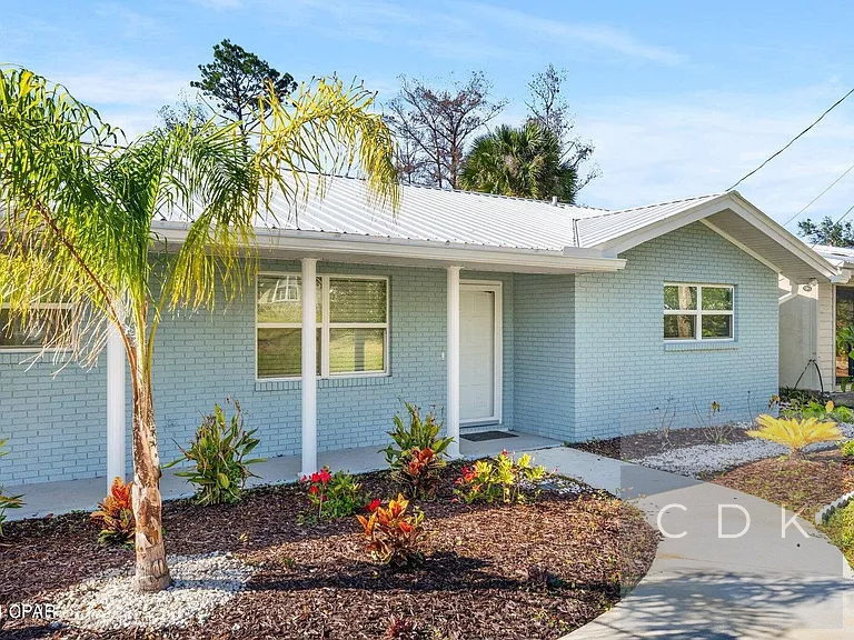 📍Panama City, FL 32404 / Subject To / Entry $39k / No HOA! / Waterfront!