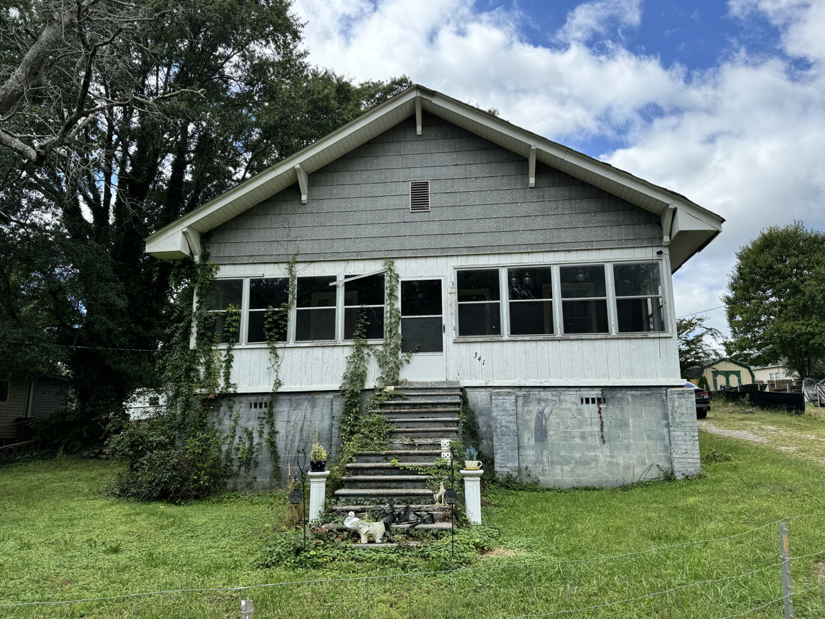 🔥 Fix & Flip Opportunity in Arcadia, SC! 🔥