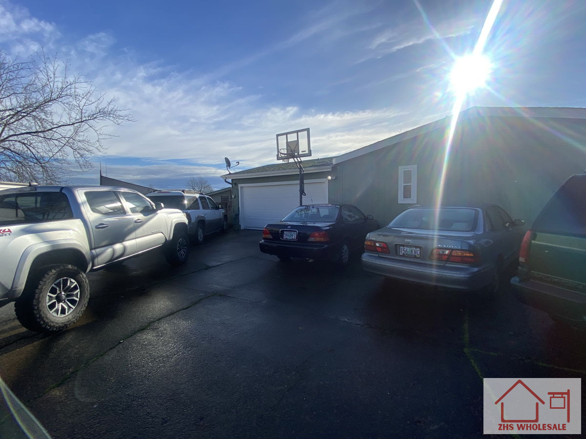 OFF MARKET: $245,000 | ARV: $370,000