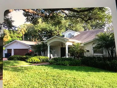 😍😍😍Sunset Park Tampa 4/3 huge lot🔥🔥🔥