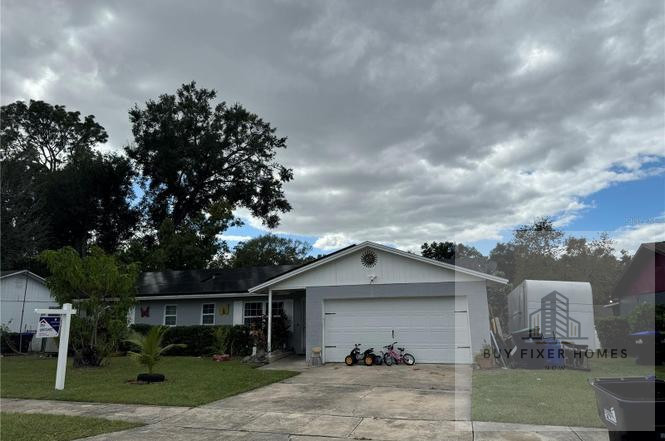 3686 Trianon Dr, Orlando, FL 32818