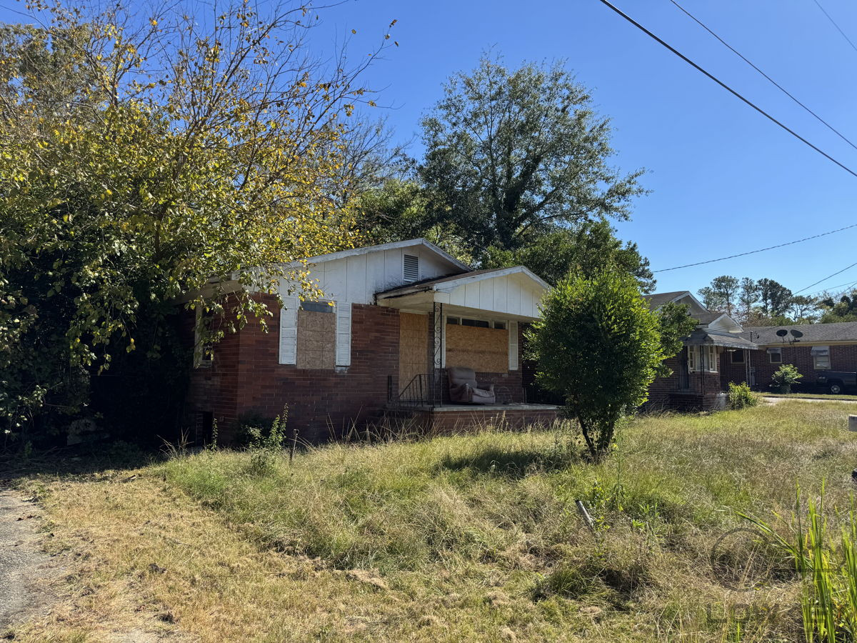 Fix and Flip or Rent Gem in Macon 31204!