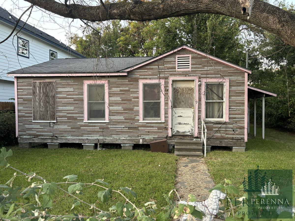 Houston, TX 77016, USA - 🏠 FLIP/Land for New Build