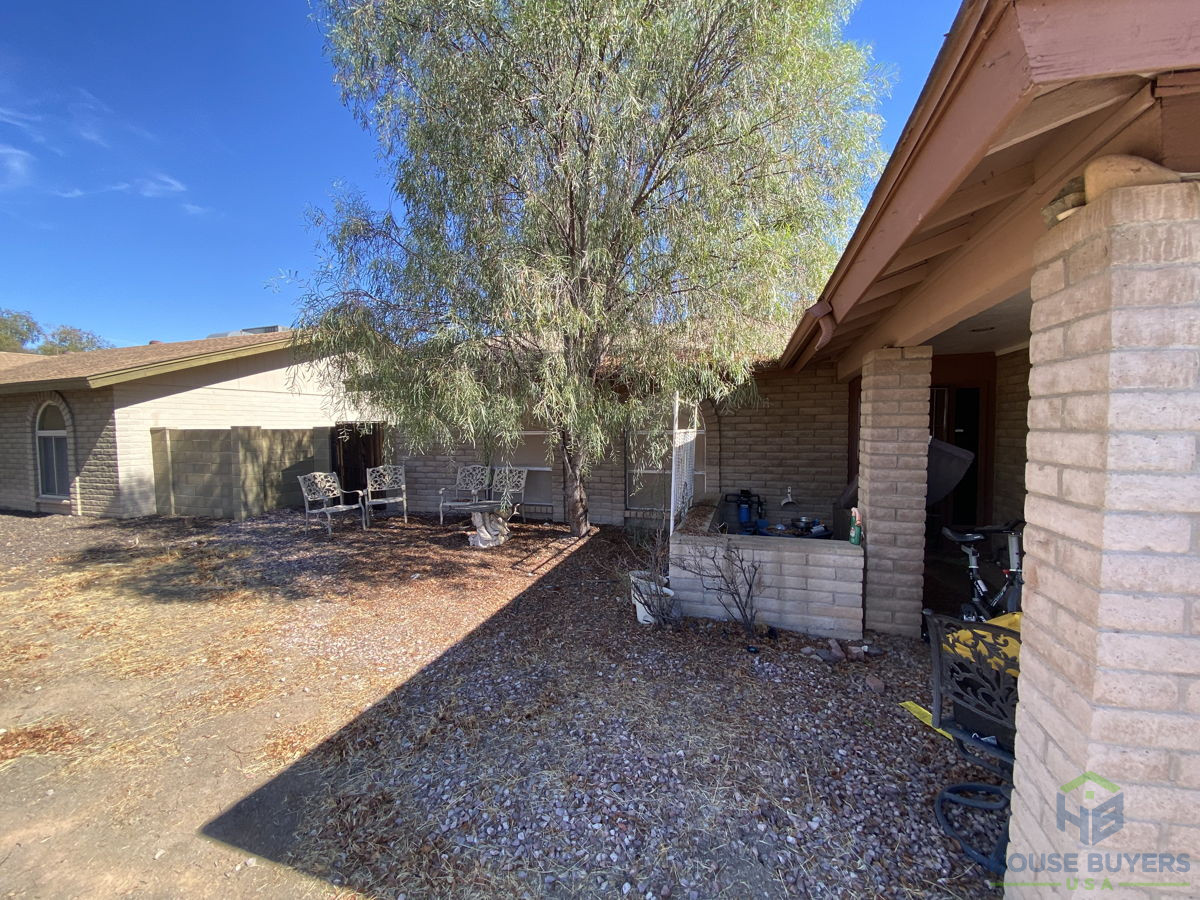OFF MARKET FIX AND FLIP GEM PEORIA AND 76TH