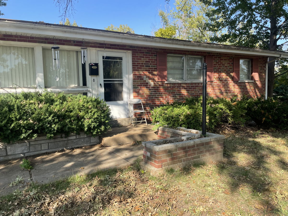 3/1 Single Family Home in St. Louis, MO 63135 – Fixer-Upper Opportunity!