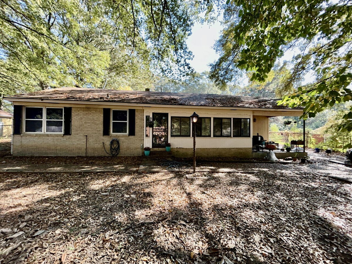 (🌴 Memphis, TN) 🚨 3/2 SFH 🚨 FOR 99k — ARV 195k! 😱