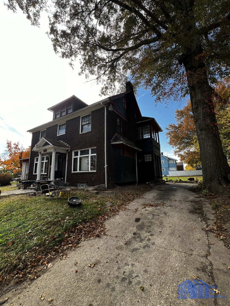 (Youngstown, OH) 💥 3/1 SFH💥 $60k Spread 💥 Buy and Hold💥