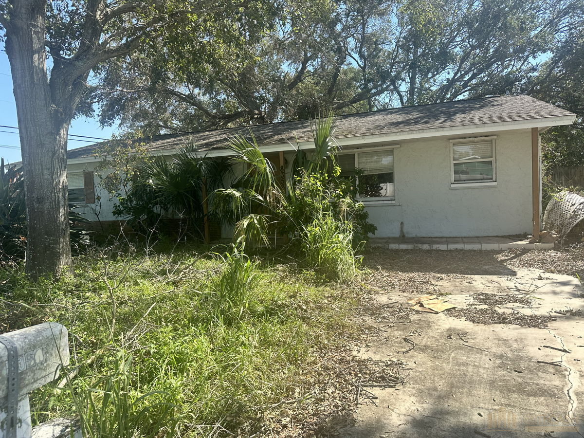 OFF MARKET Vacant property in Seminole!