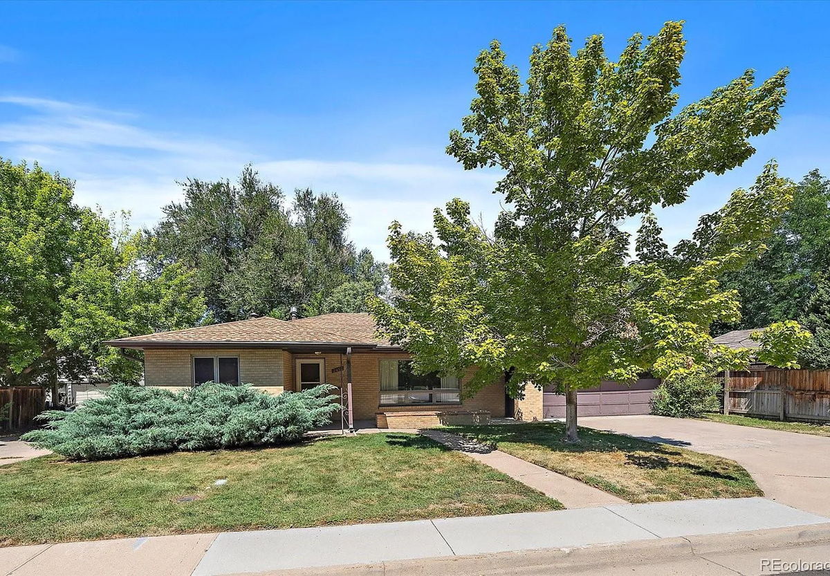 EXQUISITE 🏡 4/2 in Denver, CO 80210 – Price You Can’t Ignore! 💫