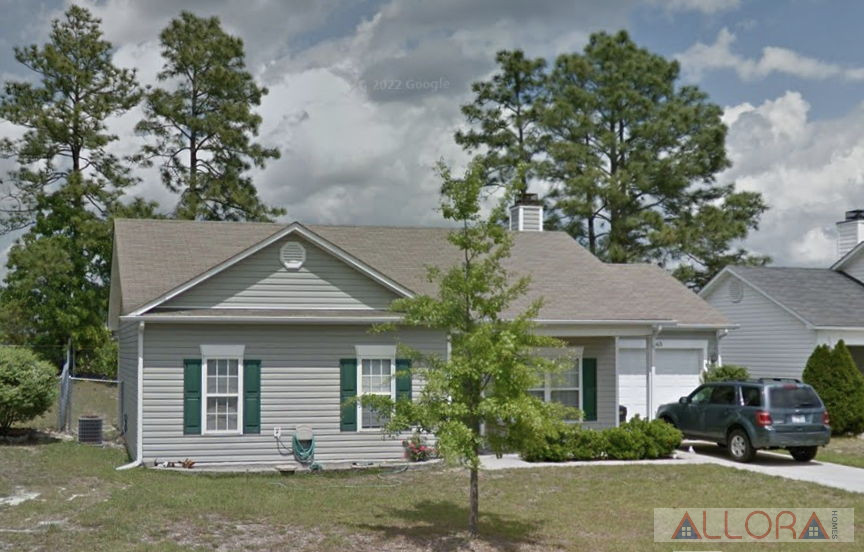 🏡🔥 Little to No Repairs Fix & Flip or Rental in Prime Hope Mills, NC 🏠💰