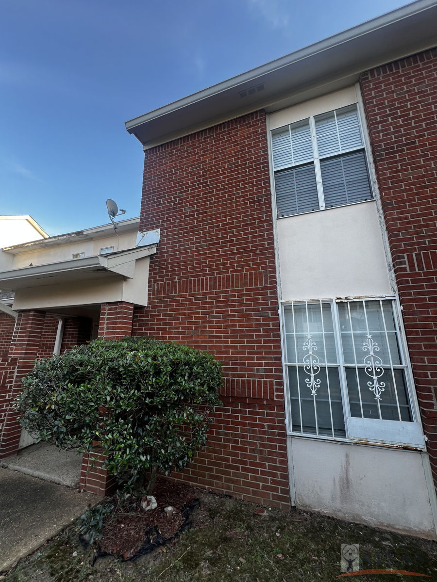 Hot Deal Alert: 952 Garvin St